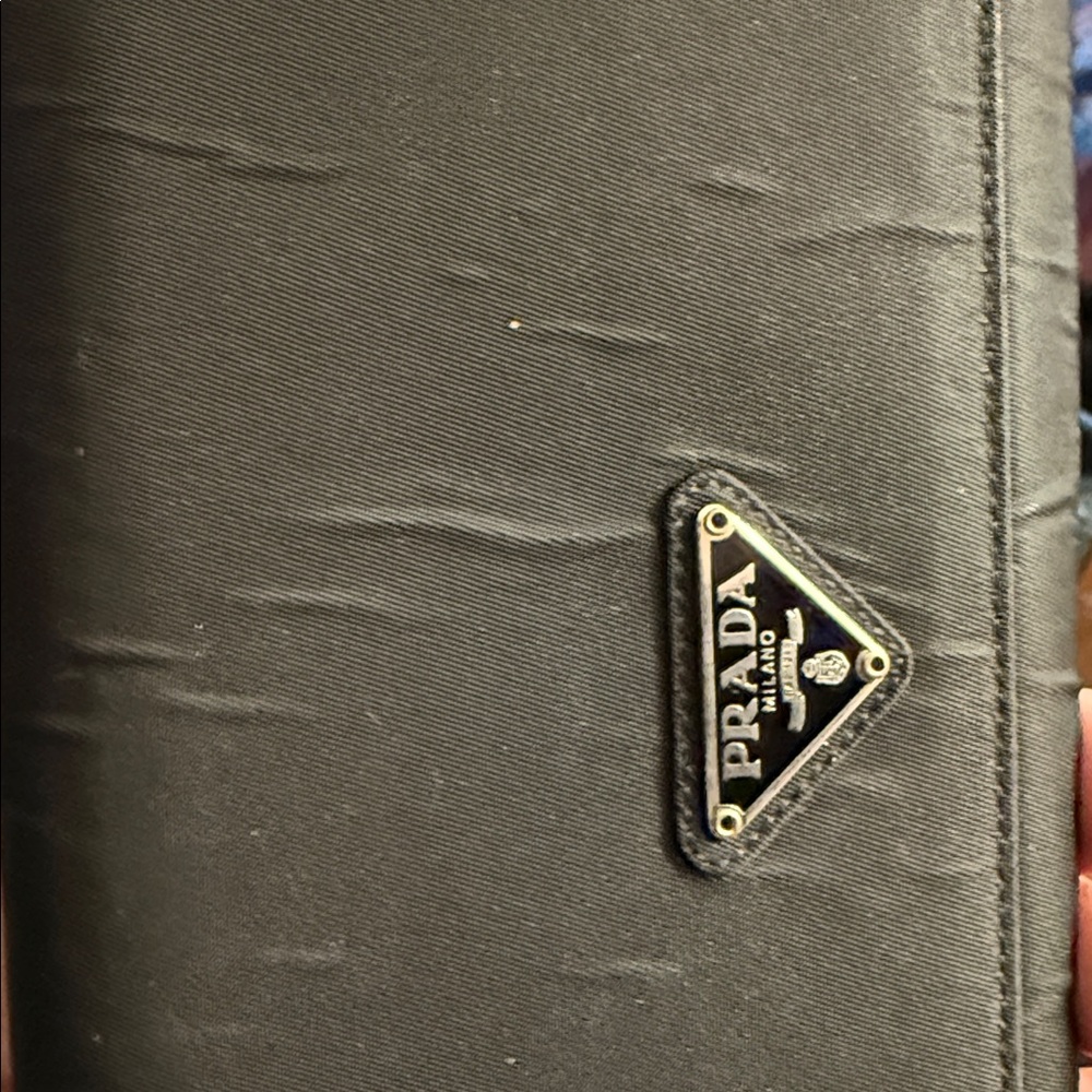 PRADA "TESSUTO" NERO NYLON AND SAFFIANO LEATHER BIFOLD WALLET - Picture 8 of 16